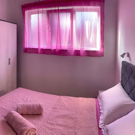 Lea Mataija Apartment