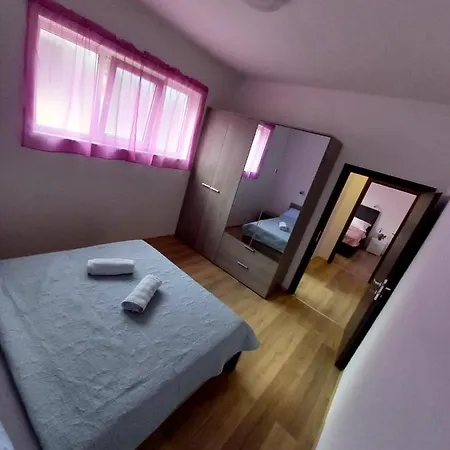 Lea Mataija Novi Vinodolski