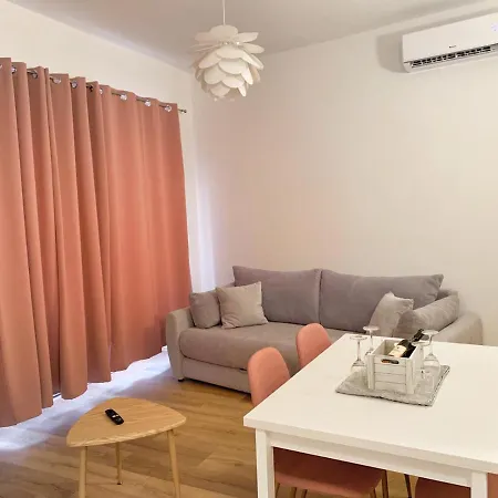 Lea Mataija Apartment